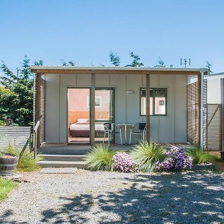 Martinborough Top 10 Holiday Park מראה חיצוני תמונה