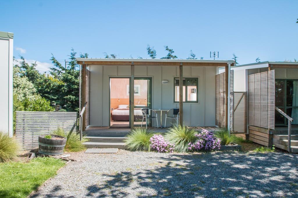 Martinborough Top 10 Holiday Park מראה חיצוני תמונה