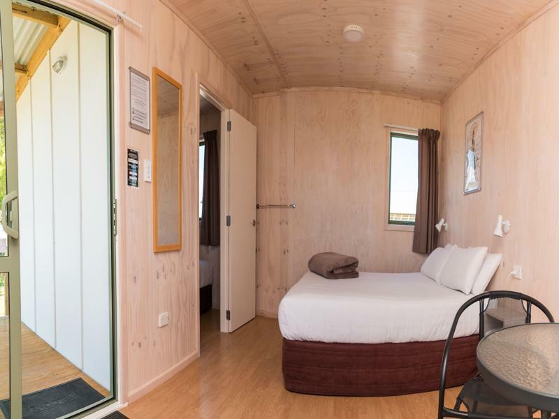 Martinborough Top 10 Holiday Park מראה חיצוני תמונה